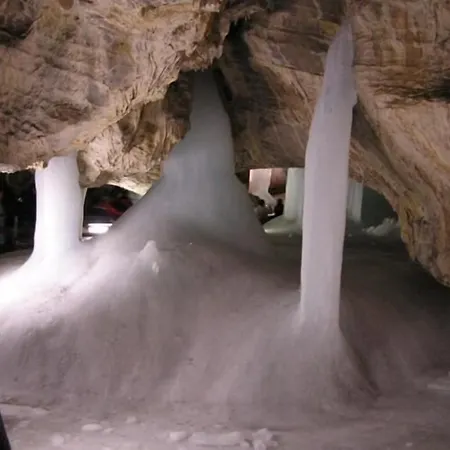 Manderlak Konukevi Bobrovec